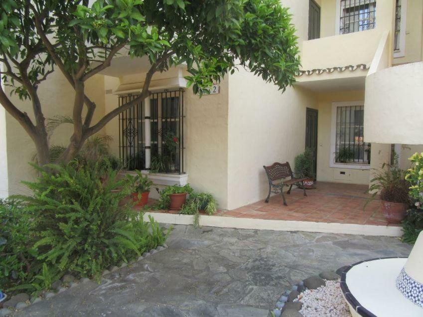 Apartment In El Paraiso - Near Puerto Banus Эстепона Экстерьер фото