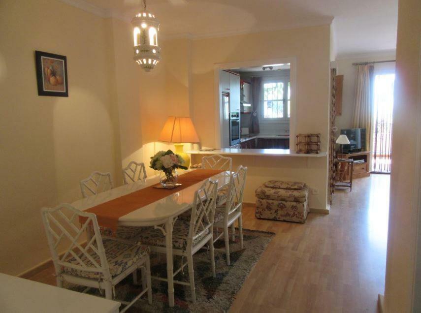 Apartment In El Paraiso - Near Puerto Banus Эстепона Экстерьер фото